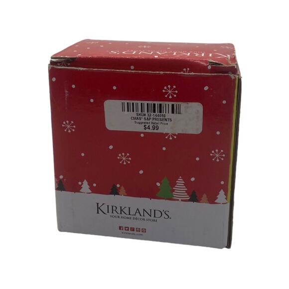 Kirklands Ceramic Wrapped Presents Christmas Gift Salt Pepper Shaker Set NIB - Picture 3 of 8